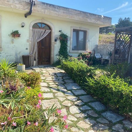 Villa Radiosa Gravina in Puglia Exterior foto